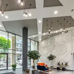 Zeenat Apartment With Balcony And Free Parking